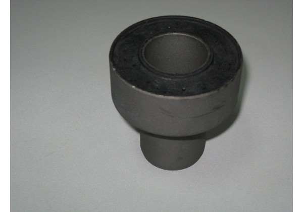 Сайлентблок задньої балки Renault 9,11,Super 5, 7700807180